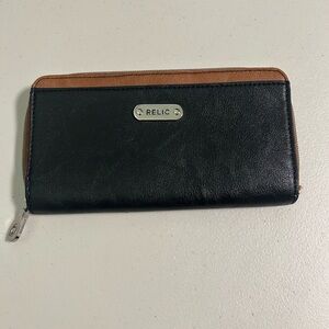 Relic Clutch Wallet Brown Black Zip